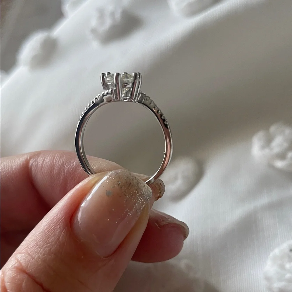 Moissanite SRing